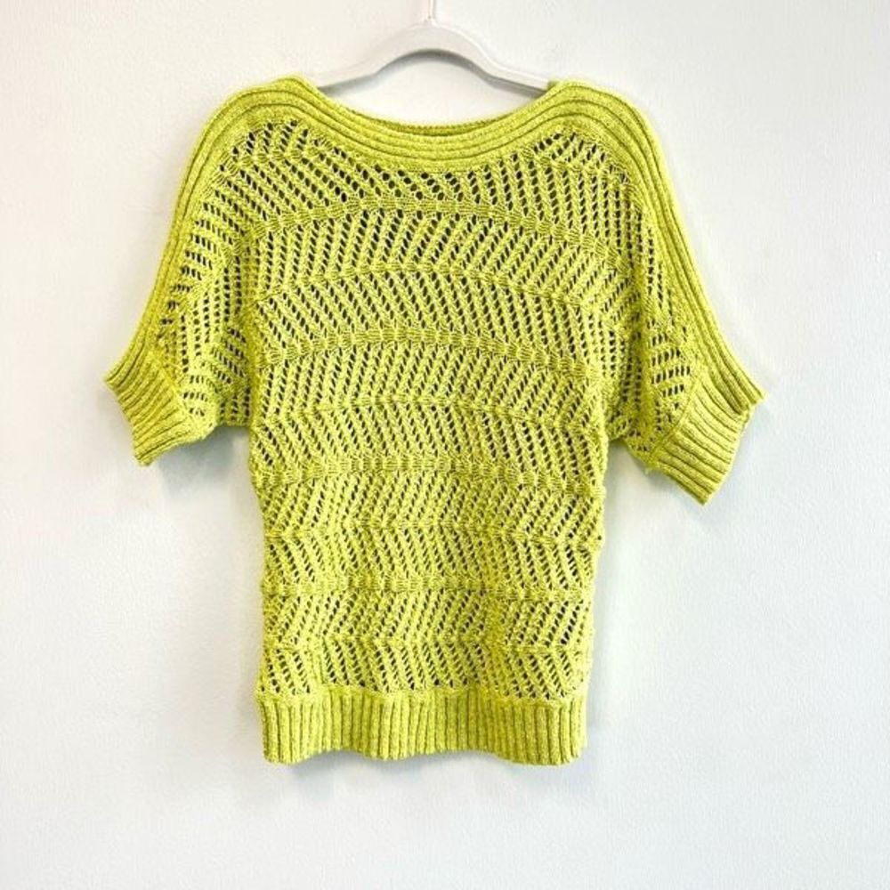 Chico’s Size 2(XL) Yellow Crocheted Knit Short Sleeve Blouse Shirt Top Stretch